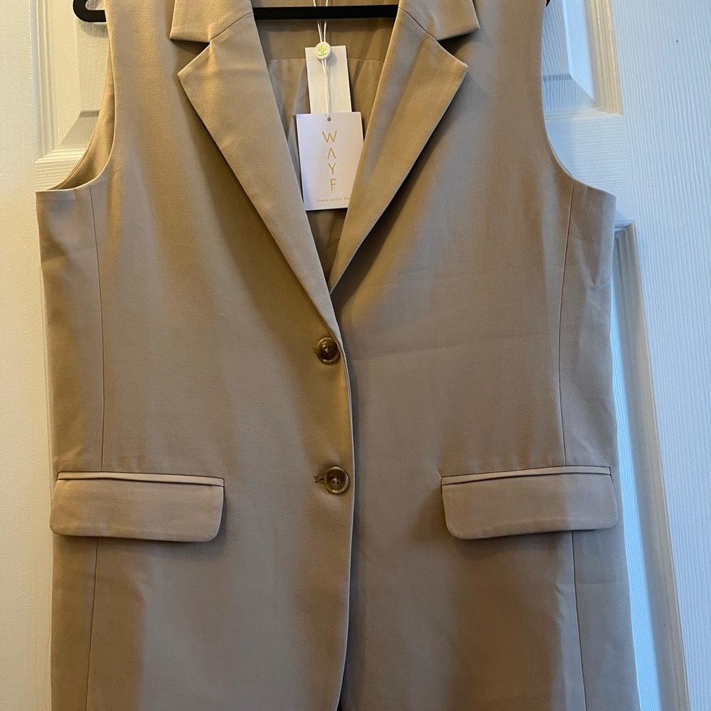WAYF Tan Sleeveless Blazer